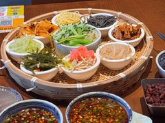 -包整·丝娃娃(甲秀楼景观店)