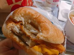 -麦当劳(华融店)