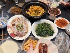 -晶牌烤鸭(延吉东路557弄小区店)