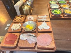 -银米·云南传统过桥米线(双廊黑金冠店)