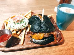 -HELLO 27 意面·沙拉·帕尼尼