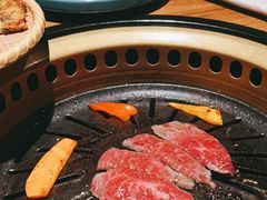 -炼火烤肉店