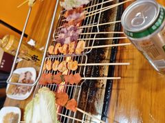 -哈尔滨小酒馆·鲜肉现穿自助烧烤(康新花园店)