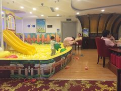 -碧中海汤泉汗蒸酒店