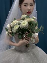 -愫·婚纱礼服馆(河东店)
