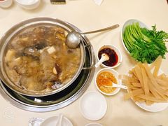 宽粉-太婆天府山珍酒楼(亚运村店)