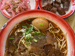 刘二姐肉杂拼盘面-刘二姐襄阳牛肉面(鸟巢店)