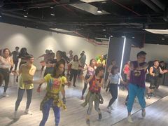 -一兆韦德健身(张杨路店)