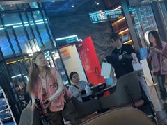-屋有岛沉浸游戏旗舰店(中山公园店)
