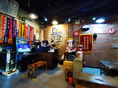 -马路牙子烧烤音乐酒馆(望京店)