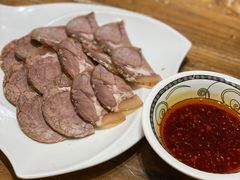 -清真·玛丽亚新疆菜主题餐厅(浙江中路店)