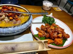 鸡腿肉-觅山云南菜(泊富ICITY店)