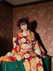 点击看大图 -持熹光年写真体验馆