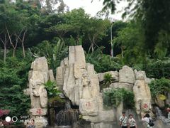 -鹿回头风景区