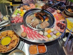 -哈哈碳都·牛肋条无限自助烤肉(宝龙店)