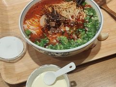 -西部马华清真兰州牛肉面·烧烤夜市(关东店)