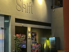 -Shift cocktail bar鸡尾酒吧