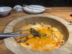 酸汤锅底-云尊府云南菜·蒸汽石锅鱼(学清路店)