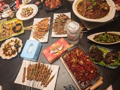 -肥肥虾庄·金牌油焖大虾(东湖欢乐谷店)
