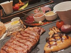 -恰餐厅及酒吧 CHAR Bar & Grill (北京丽都皇冠假日店)
