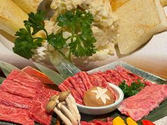 -炼火烤肉店