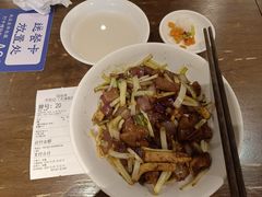 -寻裕记·现炒浇头面(人民广场店)