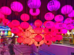 -m豆巧克力世界(上海世茂广场店)