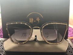 -肆兮眼镜·蔡司·徕卡战略合作店(大坪店)