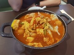 蕃茄湯玉米猪肉饺-袁记云饺的猜想(东方宝泰首店)