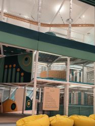 -奈尔宝家庭中心·亲子餐厅(鄞州万达店)