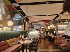 -芭莉与彩虹西餐厅(成都合生汇店)