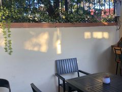 露天位-长颈鹿咖啡(大学路店)