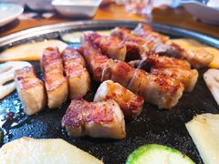 -唯成•韩国炭火烤肉 유성고기