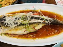 清蒸江鱼-兴旺农家特色餐馆