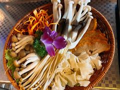 -云尊府云南菜·蒸汽石锅鱼(学清路店)