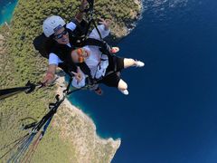 -费特希耶滑翔伞