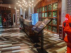 -K+全国连锁KTV(绿地缤纷天地店)