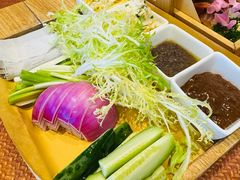 蘸酱菜-唐山宴百姓府邸院落中餐