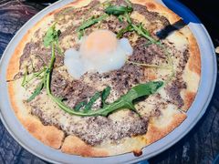 黑松露水牛芝士流心披萨-LES ELITES 英集荟(南京西路店)