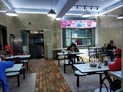 -花溪王记牛肉粉(四季花溪商场店)