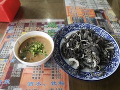 -东兴顺爆肚张