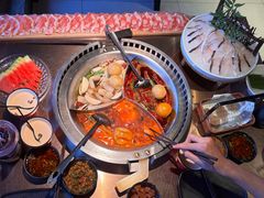 -辣伍鲜毛肚老火锅(元一店)