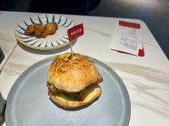 -必胜客(周浦万达店)