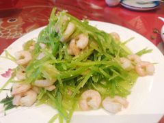 -鱼满舱·鲜活海鲜·正宗鲁菜