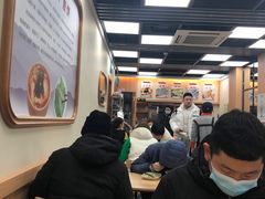 大堂-筋饼豆腐脑一绝