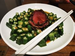 黑椒牛肉拼秋葵-将相和·海鲜蒸饺大连菜