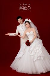 -雪中彩影婚纱摄影·微光艺术中心