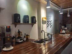 -留白咖啡(人民巷八号大院店)