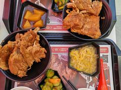 -犟骨头排骨饭•大骨面(弘阳广场店)