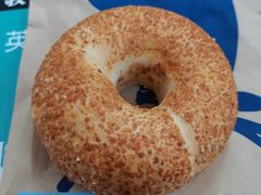 双重芝士贝果-瑞幸咖啡(长城万富汇店)